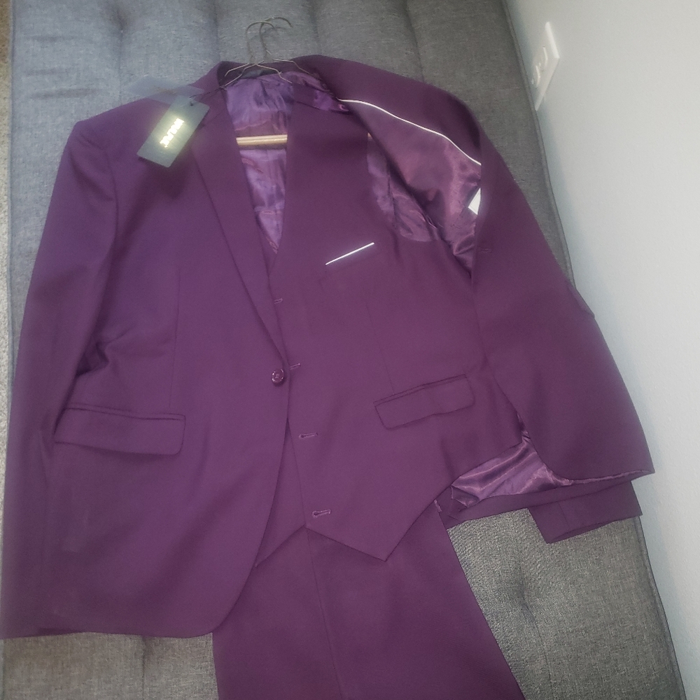 Suit